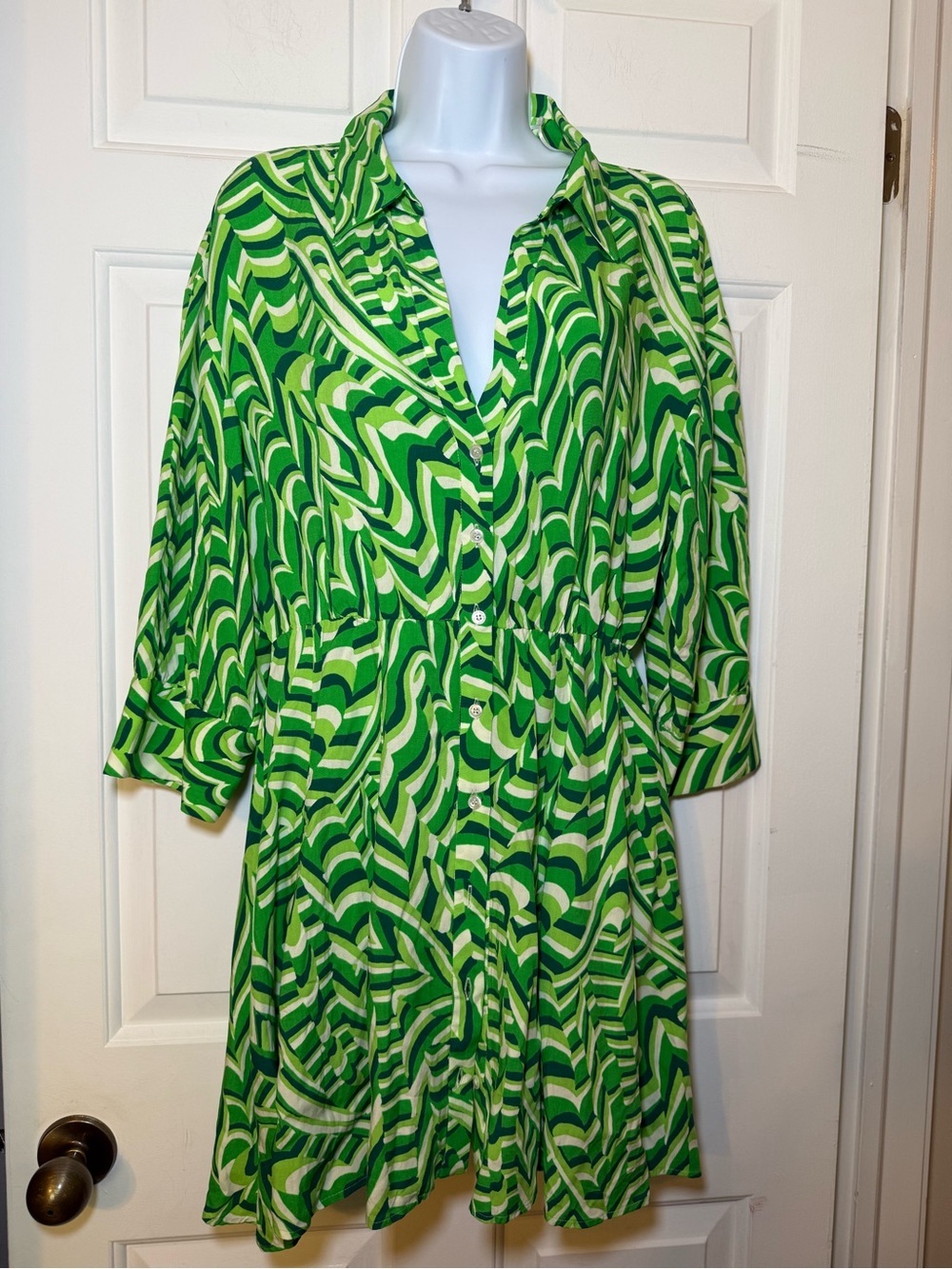 Zara Shades Of Green Print Deep V Mini Dress LARGE Fit To Flare Summer Fun
